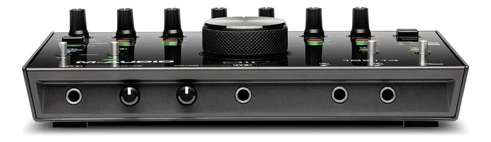 Interfaz de Audio M-Audio AIR 192|14 – 8 Entradas / 4 Salidas con MIDI