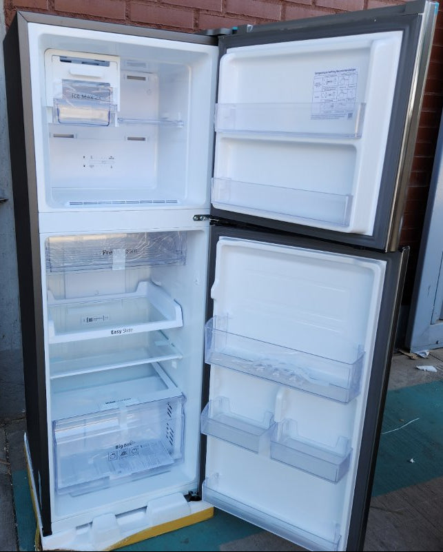 Refrigerador Samsung RT22FARADS8 Gris 234Litros