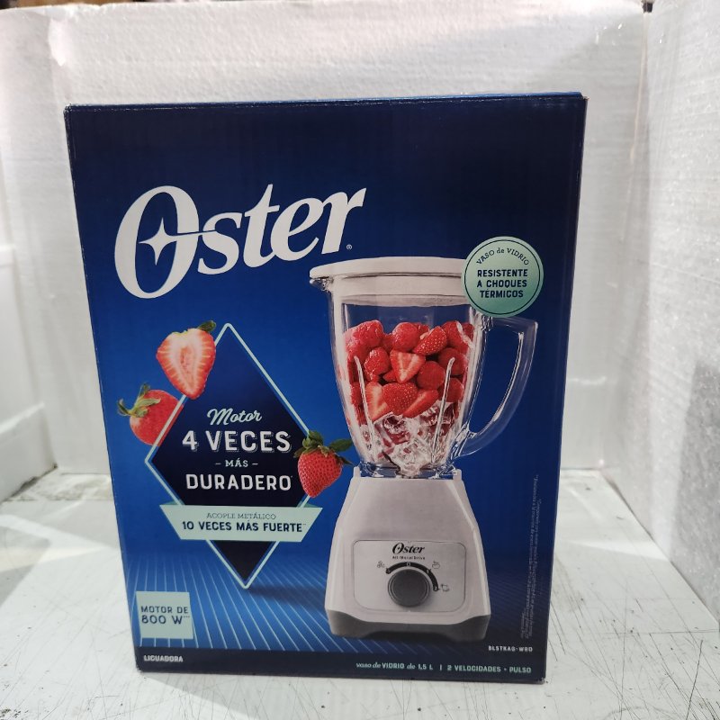 Licuadora Oster BLSTKAG-WRD 1.5 Litros, 800 W 2 Velocidades