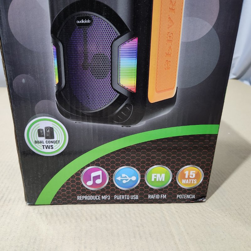 Parlante Karaoke Inalámbrico 8" 15W