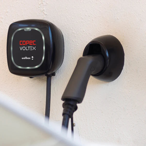 Cargador De Autos Electricos Pulsar Plus Wallbox Plus7kw Voltex C2 Tipo 2 Black