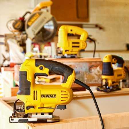 Sierra Caladora Con Accion Orbital Dewalt Dwe300