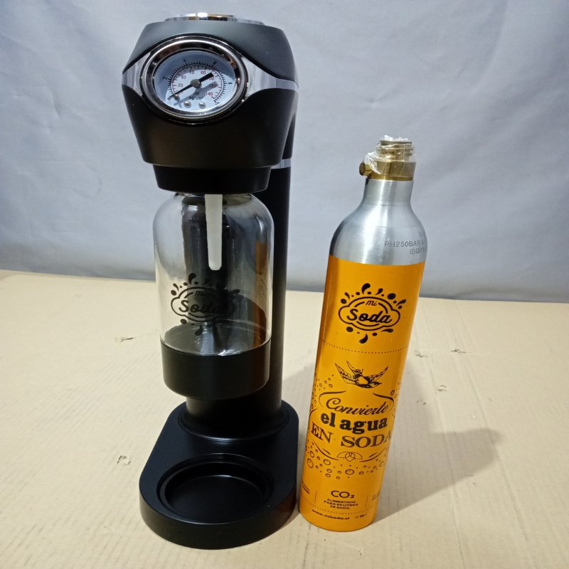 Gasificador de Agua RAF R-137, Negro