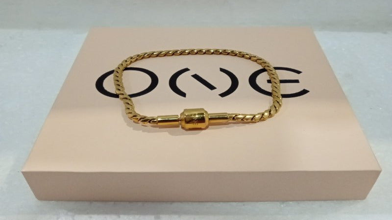Pulsera One Energy Master Twisted Gold