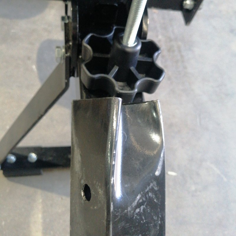 Chipeadora Profesional 15HP Eisen EST-150 3.9" 420CC