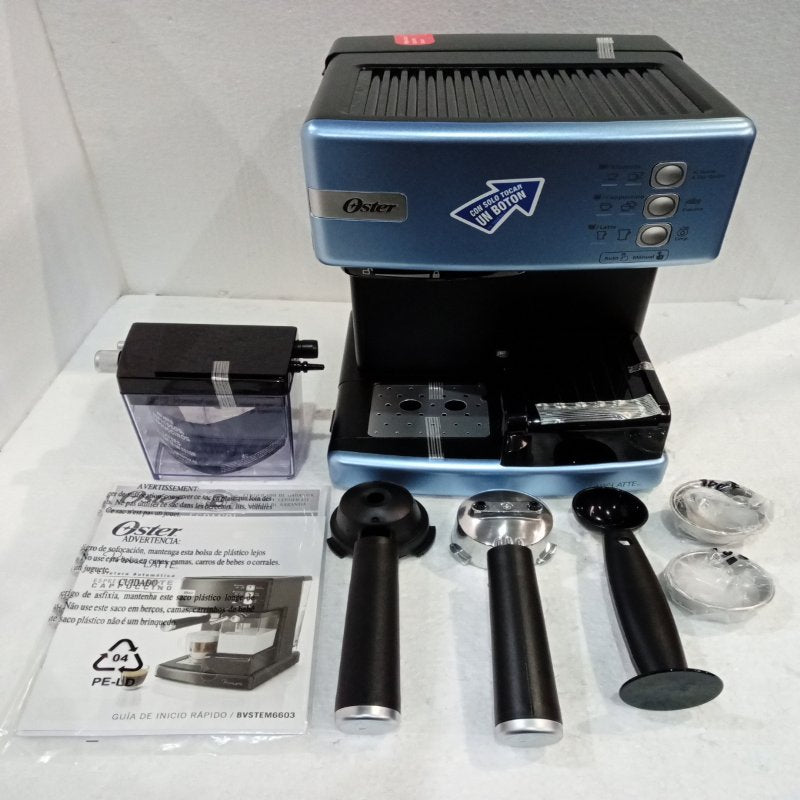 Cafetera Automática de Espresso Oster Prima Latte BVSTEM6603CC