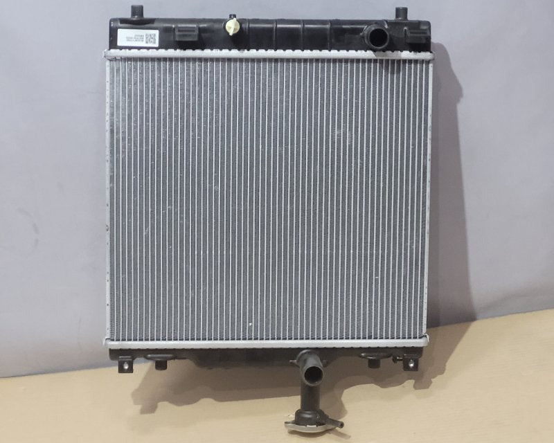 Radiador Suzuki 17700M67P00