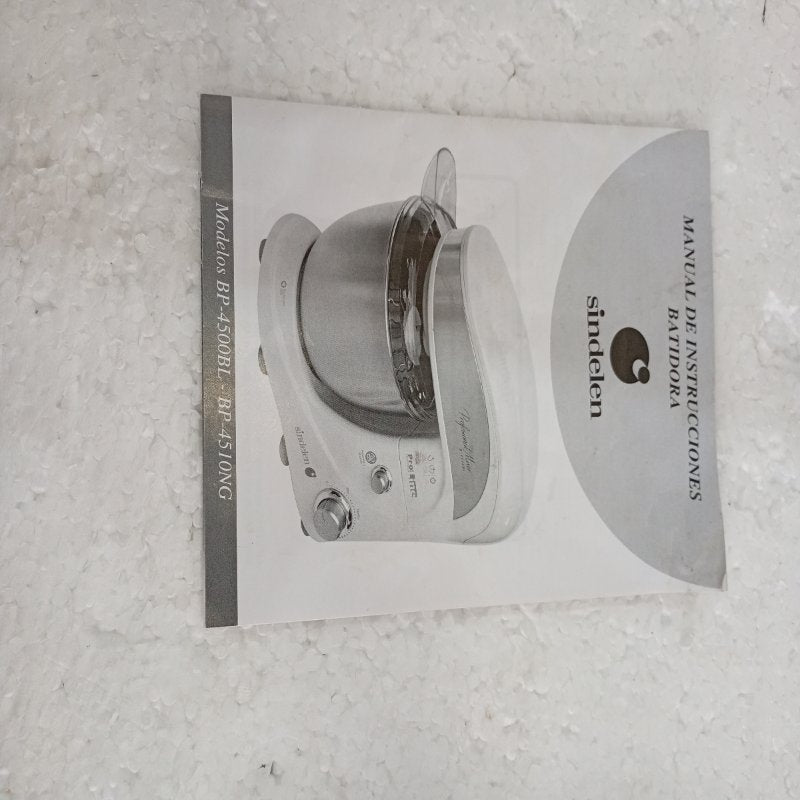 Batidora de Pedestal Sindelen BP-4500BL, 4 Litros