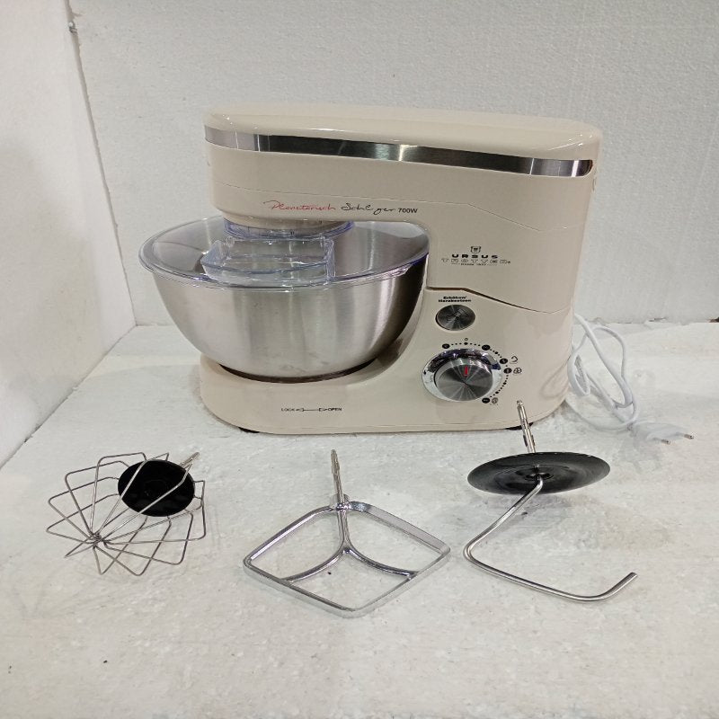 Batidora de Pedestal Ursus Trotter UT-KLEIN700