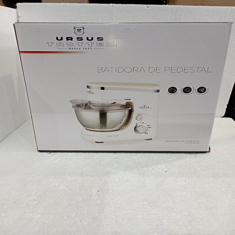 Batidora de Pedestal Ursus Trotter UT-KLEIN700