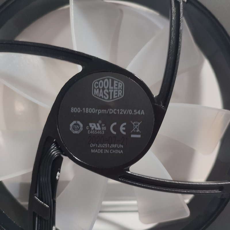 Cooler Master MasterLiquid LC240E RGB – Negro