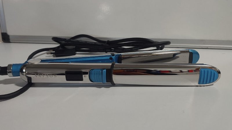 Plancha de Pelo Sokany CS-608 Nano Titanium 750°F 1 1/4 Pulgadas 50W 110-240V