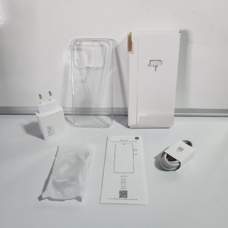 Celular Xiaomi Redmi 15C HyperOS 8GB RAM 256GB Midnight Black