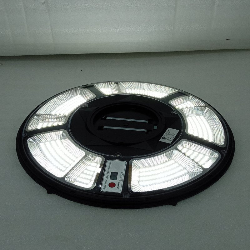 Págoda Solar BP Iluminación 900 Volúmenes 150W