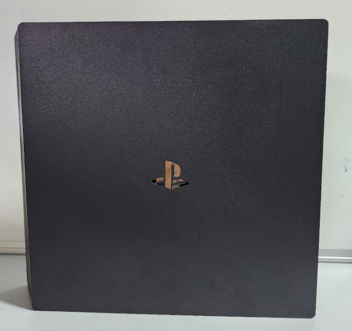 Consola PlayStation 4 PS4 Pro Reacondicionada Sony CUH-7016B Jet Black 1TB