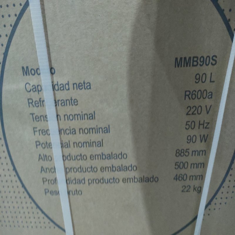 Frigobar Mademsa MMB90S 90 Litros Plateado