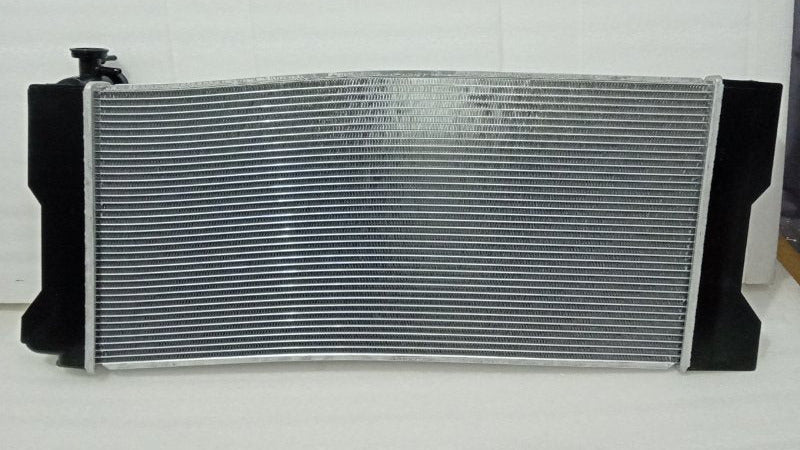 Radiador de Motor Toyota Corolla 1.6 2008–2013 – Isaka