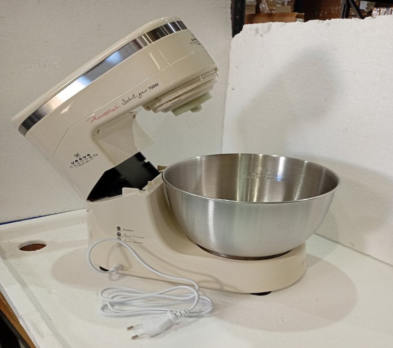 Batidora de Pedestal Ursus Trotter UT-KLEIN700