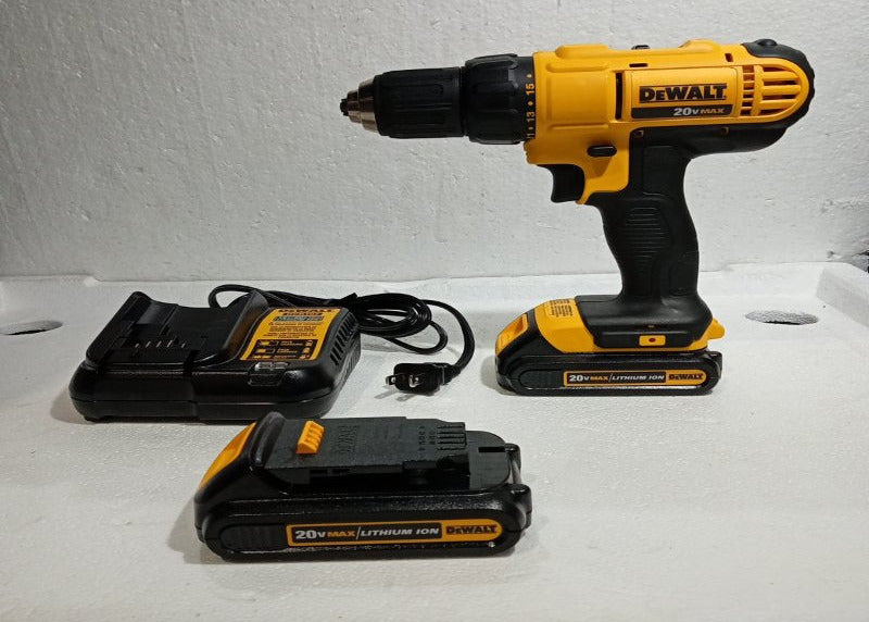 Taladro Atornillador Dewalt DCD771C2 + 2 Baterías + Cargador + Bolso