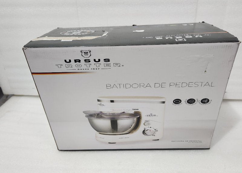 Batidora de Pedestal Ursus Trotter UT-KLEIN700