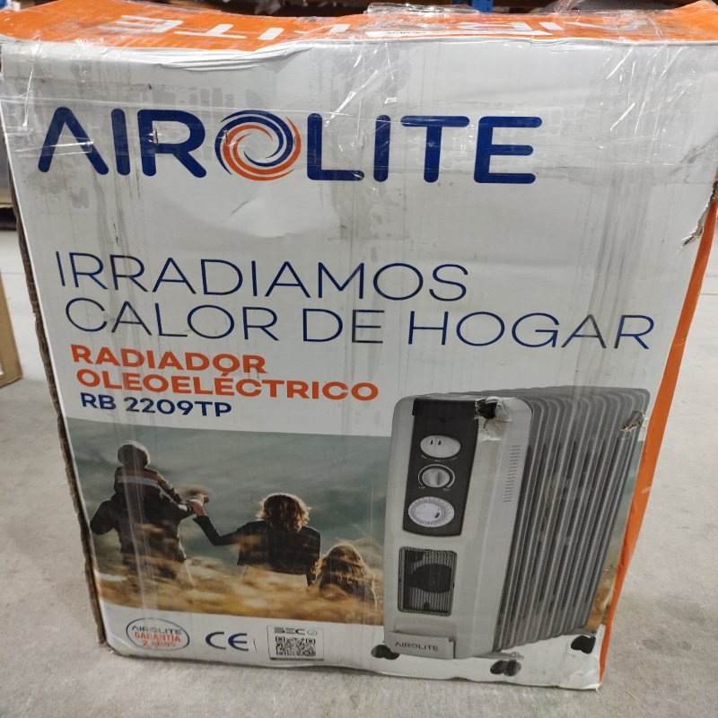 Radiador Oleoeléctrico Airolite RB 2209TP 2200W, Blanco