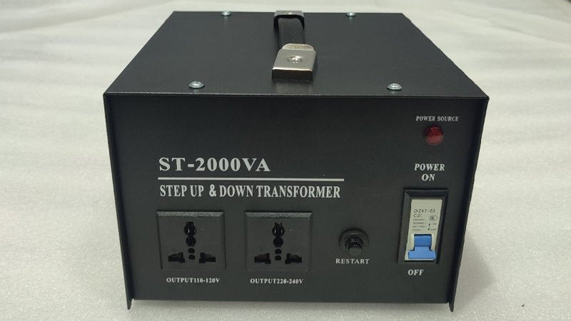 Transformador de Voltaje 2000W ST-2000 VA 110V-220V