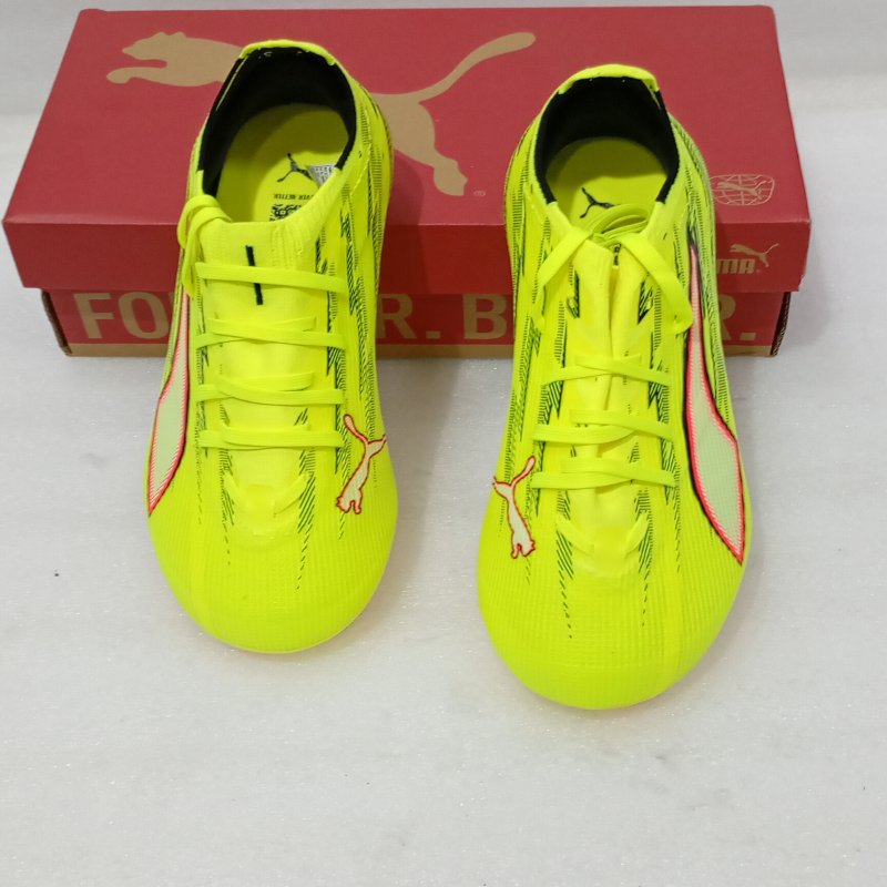 Zapatos de Fútbol Puma Ultra 6 Match FG/AG – Verde Fosforescente, Talla 40