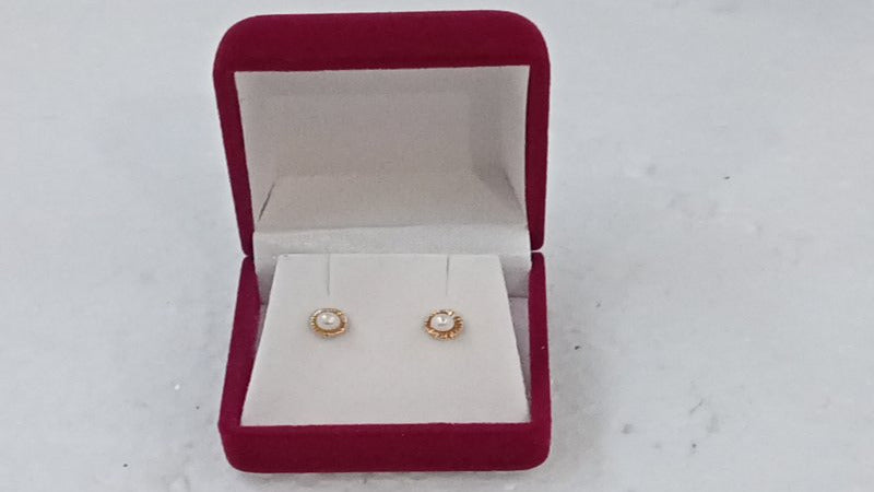 Aros Facetados de Perla Cultivada en Oro 18K Dorado
