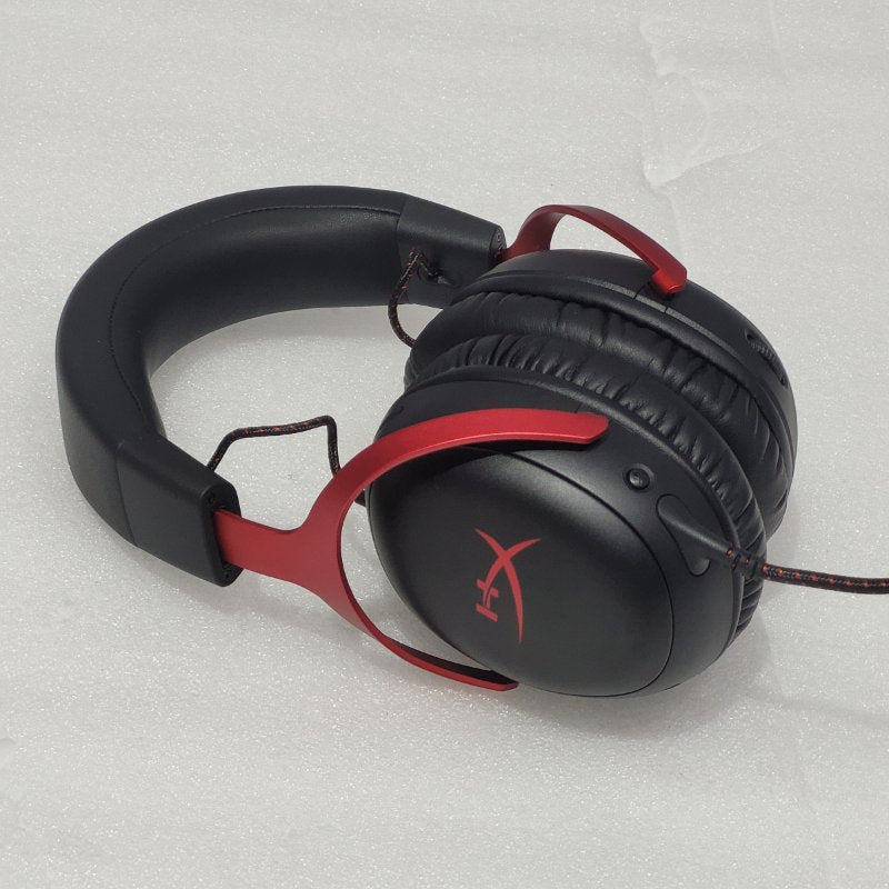 Audífonos Gamer HyperX Cloud III Negro/Rojo