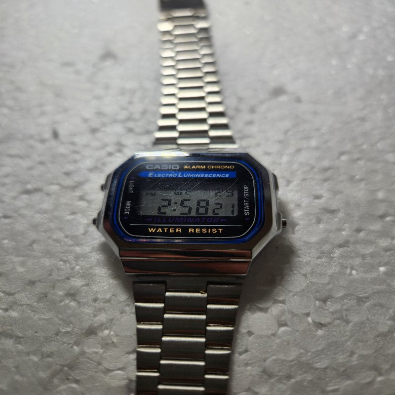 Reloj Casio Vintage A168WA-1 Silver