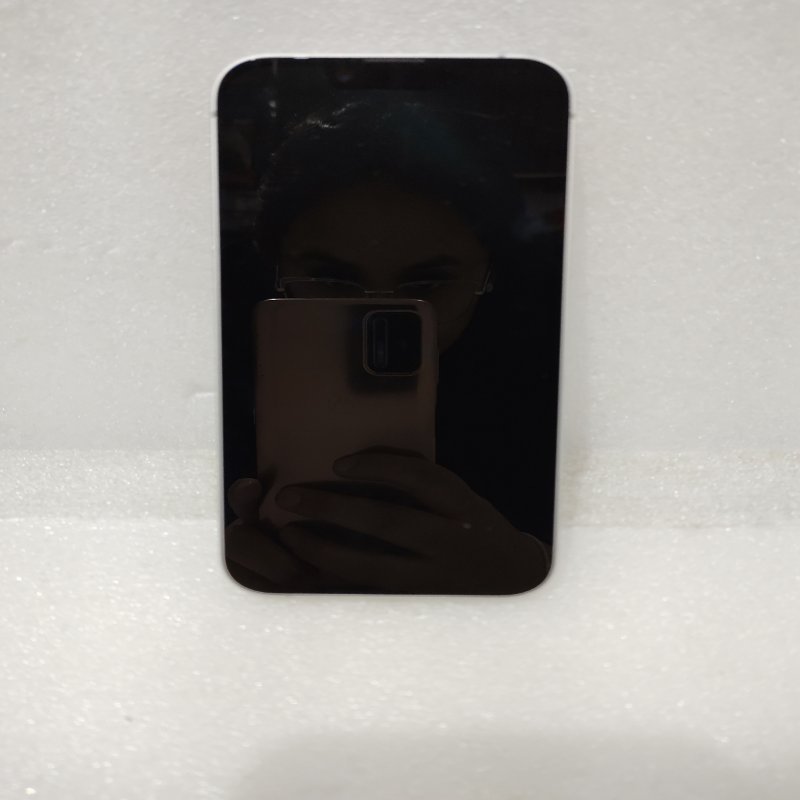 Celular  iPhone 16e Reacondicionado Apple MDOE4LL/A 128GB, Blanco