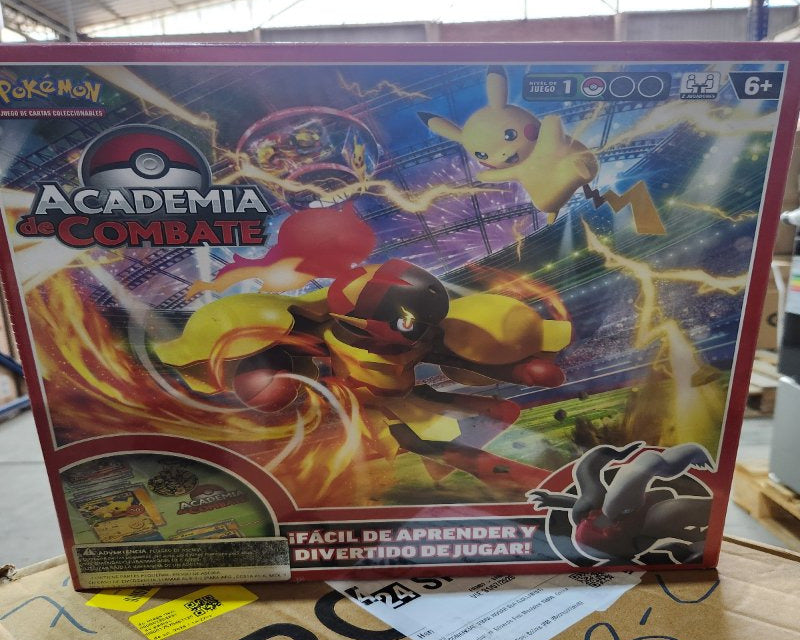 Juego de Mesa Pokémon Academia de Combate 2024 para Niños 6+