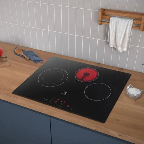 Encimera Eléctrica 3 Platos Electrolux VE6DT Negro