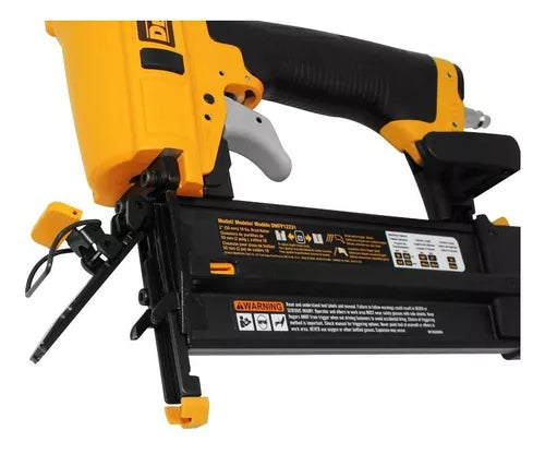 Clavadora Neumatica De Puntillas 18" Dewalt Dwfp12231 Amarillo/Negro