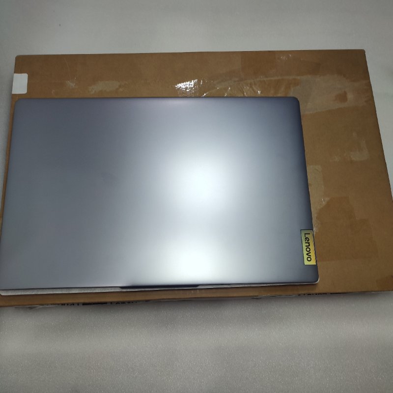 Notebook Lenovo Ideapad Slim 3 15iah8 Arctic Grey 15.6" Cpu: Intel I5-12450h / Ram: 8gb / Ssd: 512gb