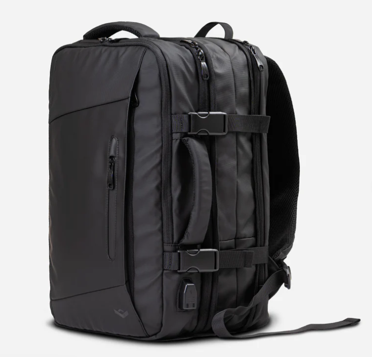 Mochila Carry Mennt On Pro 1.0 Negro Laptop 17 Pulgadas 26 A 38 Litros