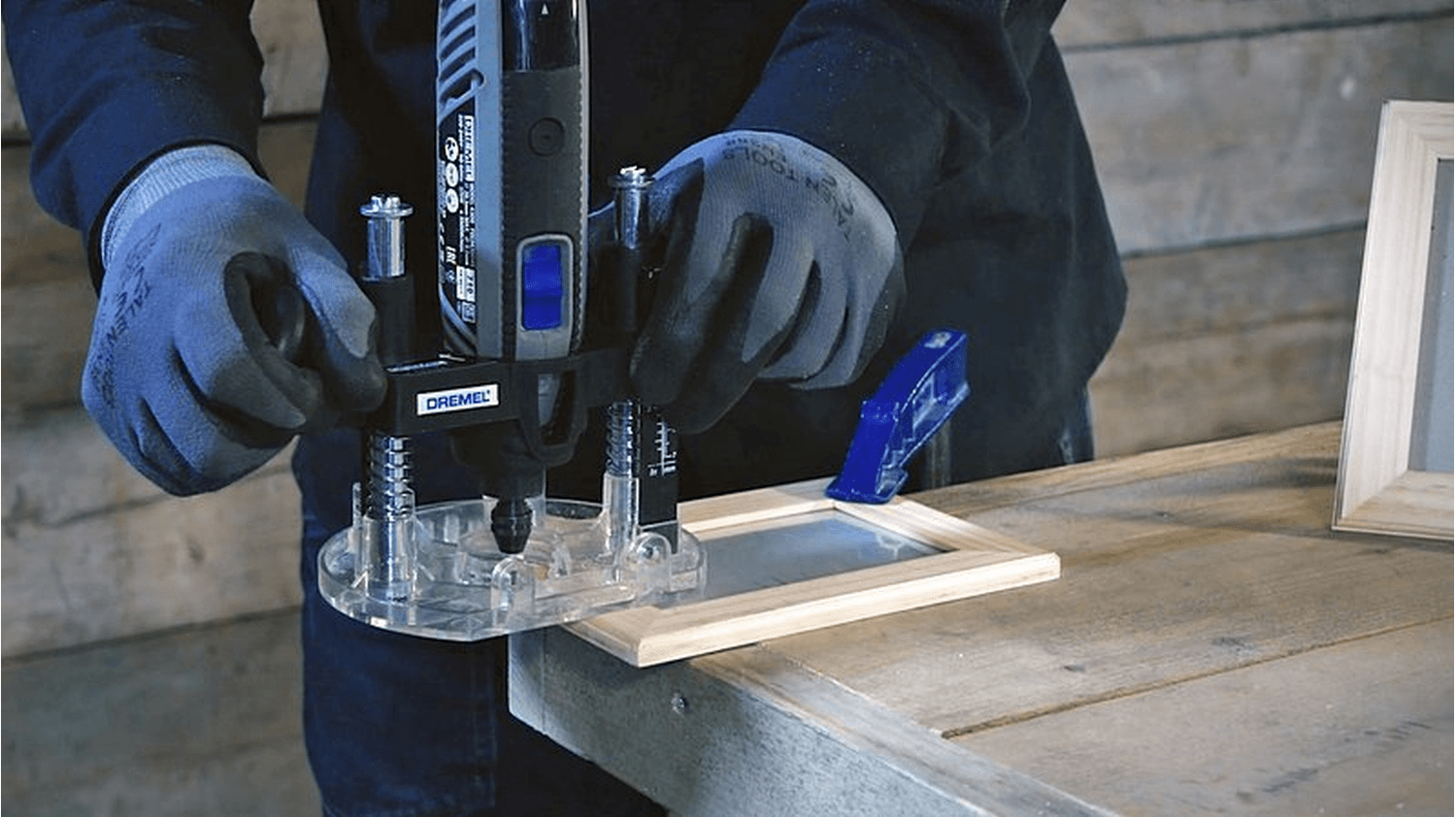 Fresadora de Inmersión Dremel 335-01 - Herramienta de Precisión para Trabajos en Madera, Plástico y Metal