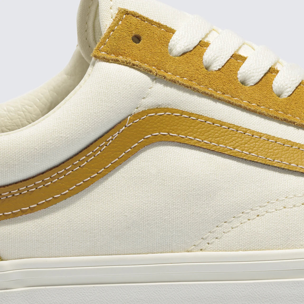 Tenis Old Skool Vans Canvas/Suede Harvest Gold Vn000ct8bl2 42.5 Unisex