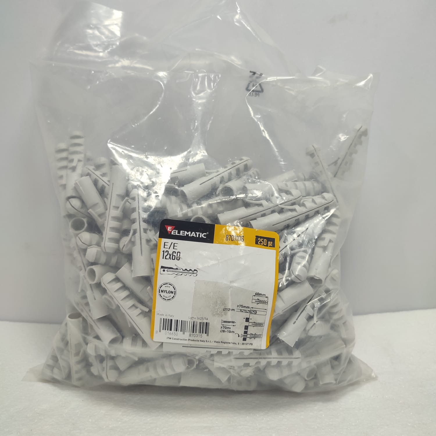 Tarugo De Expansión Nylon Elematic 8701106 E/E 12X60 Gris 250