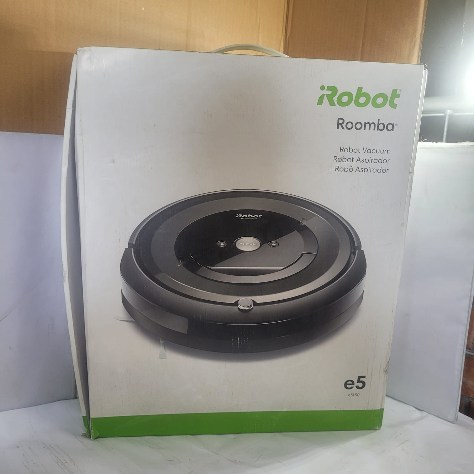 Aspiradora Robot Robot Roomba E5  E5150 Negro [Producto Openbox