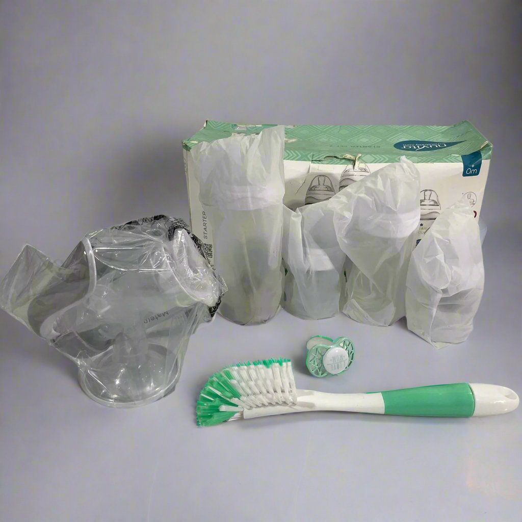 Set De Mamaderas + Cepillo Nuvita Vbuo31-Xl Verde