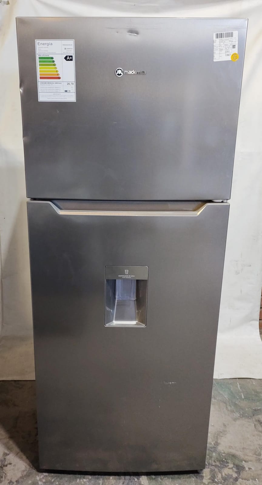 Refrigerador no frost 425 litros altus 1430w mademsa (Enchufe raspado) [Openbox]