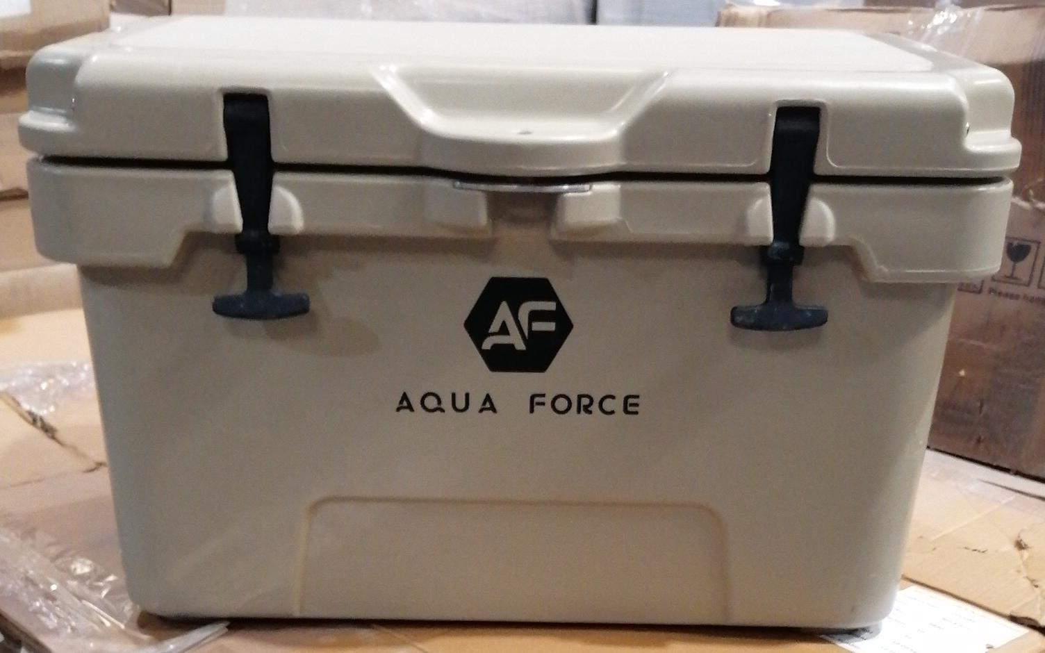 Cooler Aqua Force 35Qt  FIYI / 31LT MARFIL [Openbox]
