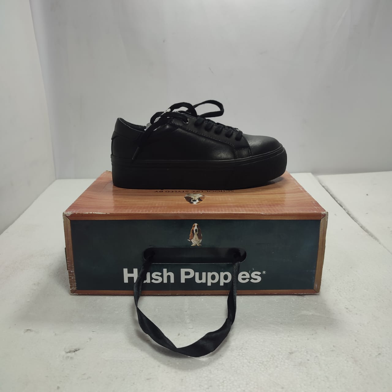 Zapatilla Escolar Hush Puppies Kim 36