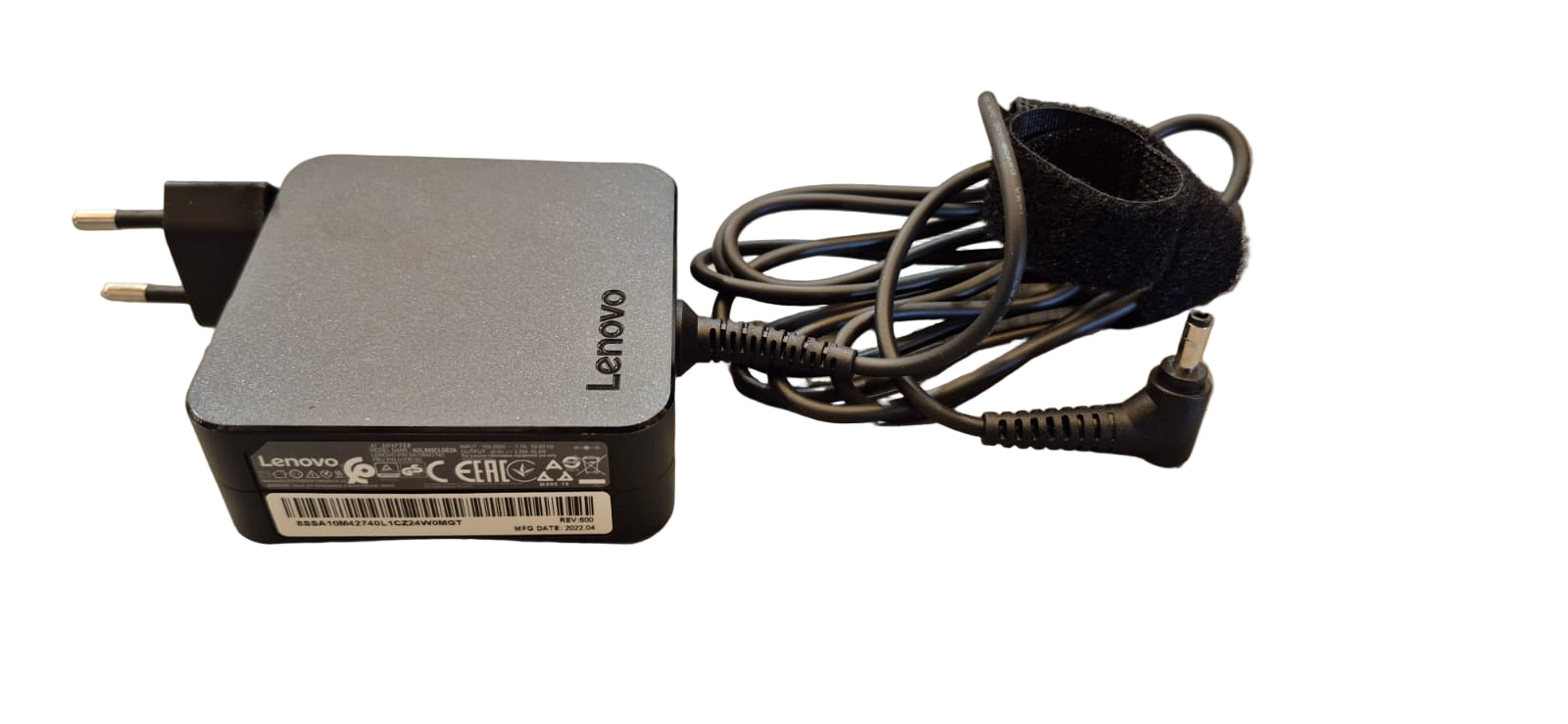 Notebook Lenovo 82hu Amd R7 5700u 1.8ghz Gris 16gb Ram / 512gb Ssd