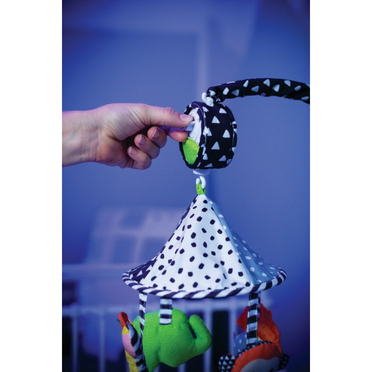 Musical Mobile Infantino Carousel